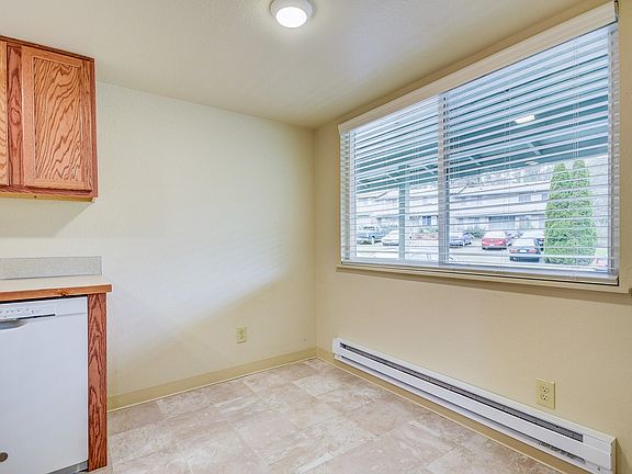 2nd image of 935 SW Harrier Cir APT 3