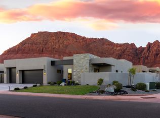 707 E Wall Cir, Ivins, UT 84738