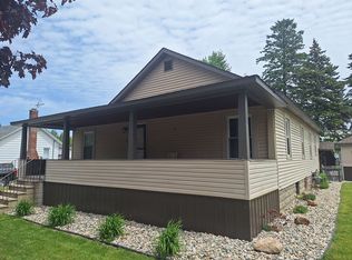 809 Stanton St, Bay City, MI 48708