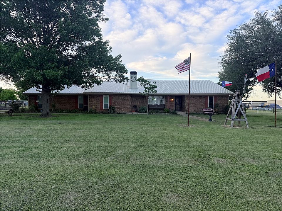 1st image of 3472 N Masch Branch Rd