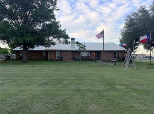 3472 N Masch Branch Rd, Denton, TX 76207