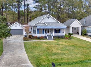 109 Woods Dr, Madisonville, LA 70447