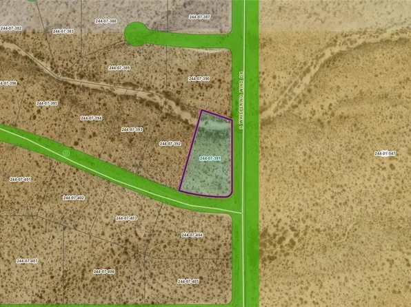 000 E Ole Street, Yucca, AZ 86438