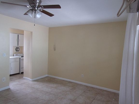 4th image of 311 24th Ave N APT 4
