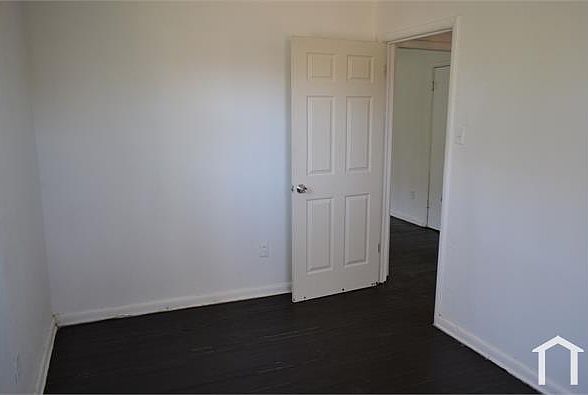 1st image of 1919 Avenue N #B