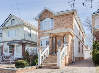 8107 88th St, Ridgewood, NY 11385
