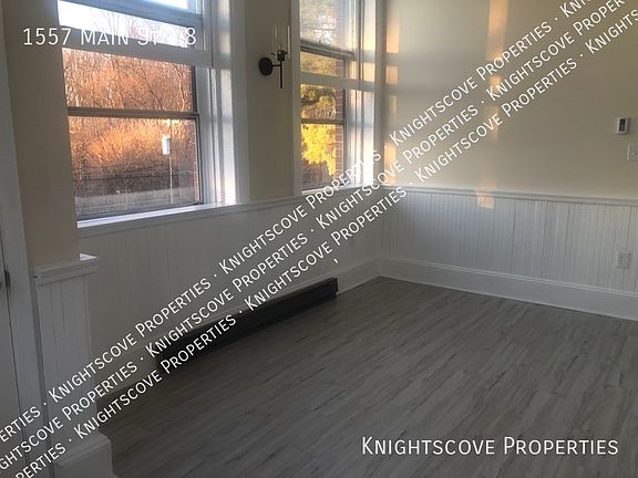2nd image of 1557 Main St #8