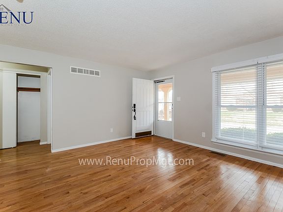 4th image of 11740 Carolview Dr