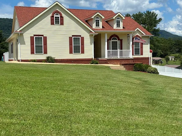 116 Glade Rd, Cumberland Gap, TN 37724