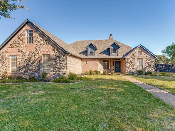 200 Applewood Ln, Haslet, TX 76052