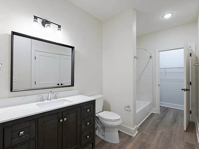 Shadow Creek West New Apartments — Photo 25