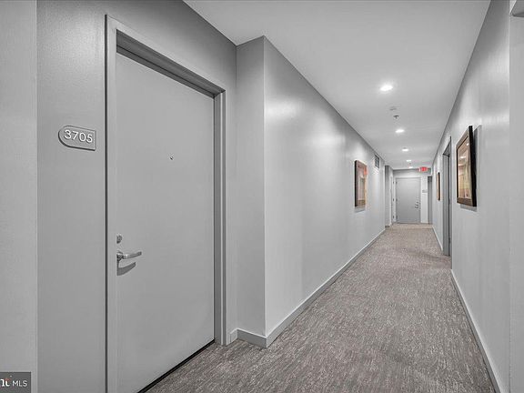 5th image of 2101 Market St #-3705
