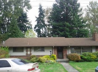 18400 66th Ave NE, Kenmore, WA 98028