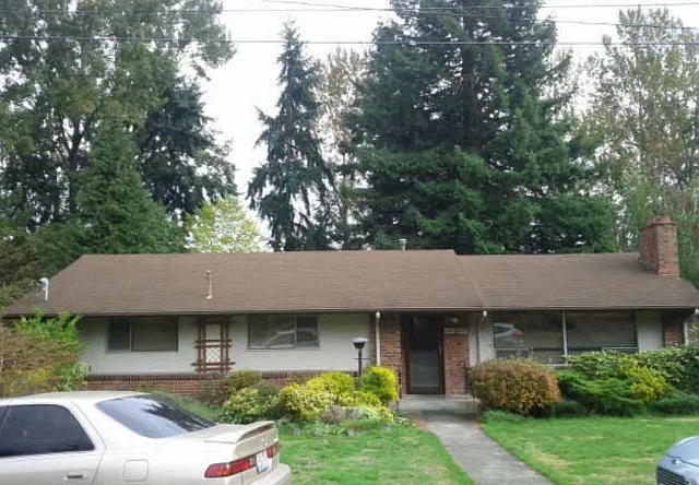 18400 66th Ave NE photo 1