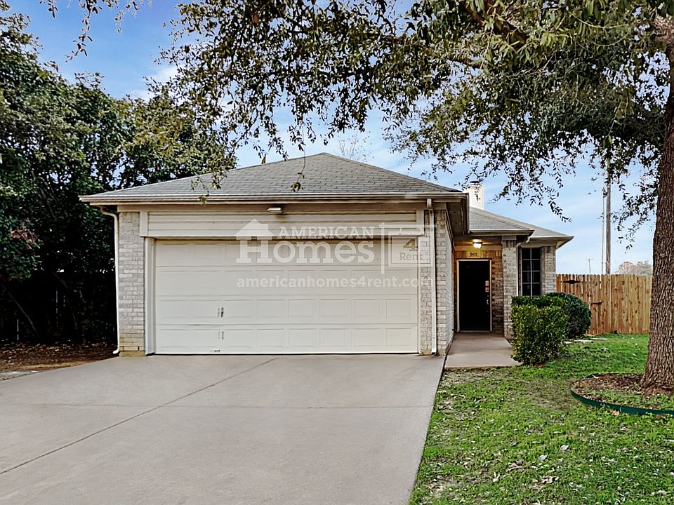 1st image of 2421 Wildwood Ln