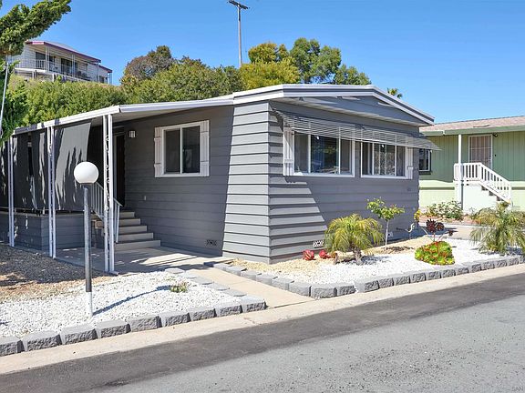 3rd image of 2003 Bayview Heights Dr Space 120