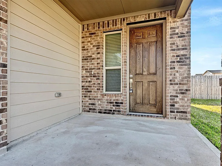 9423 Castillo Ct — Photo 3