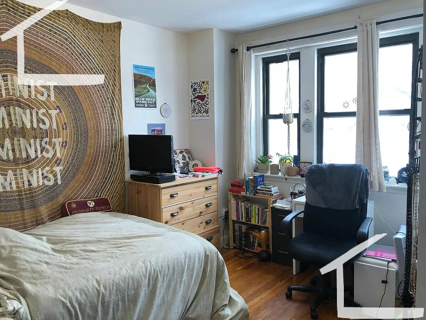 Great 4 Bed 2 Bath Available 9/1/26 — Photo 4