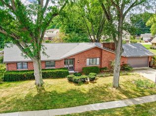 2118 Springmill Rd, Dayton, OH 45440