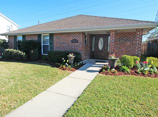 4025 David Dr, Metairie, LA 70003