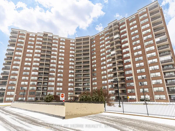551 The West Mall #802, Toronto, ON M9C 1G7