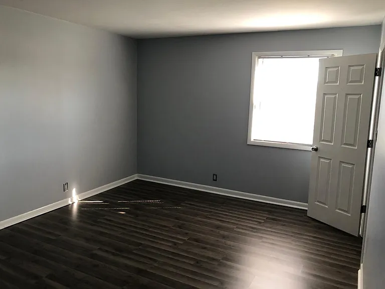 Large bedroom