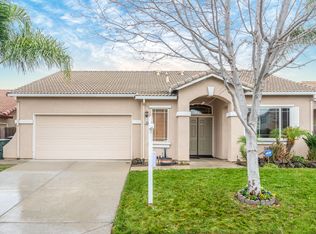 2566 Marie Antoinette Dr, Tracy, CA 95377