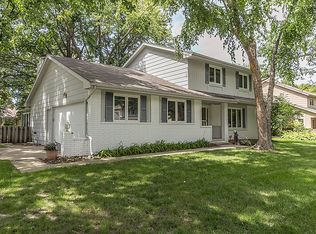 1536 NW 92nd St, Clive, IA 50325