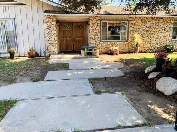 17033 Rayen St, Northridge, CA 91325