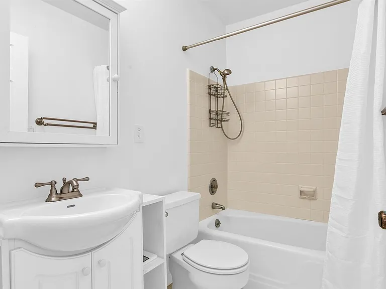 770 E Camino #0050 — Photo 24