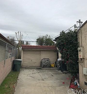 4th image of 1995 N Waterman Ave