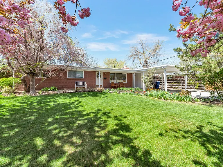 3314 S Terrace View Dr — Photo 1