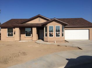 2010 E Copper Ct, Visalia, CA 93292