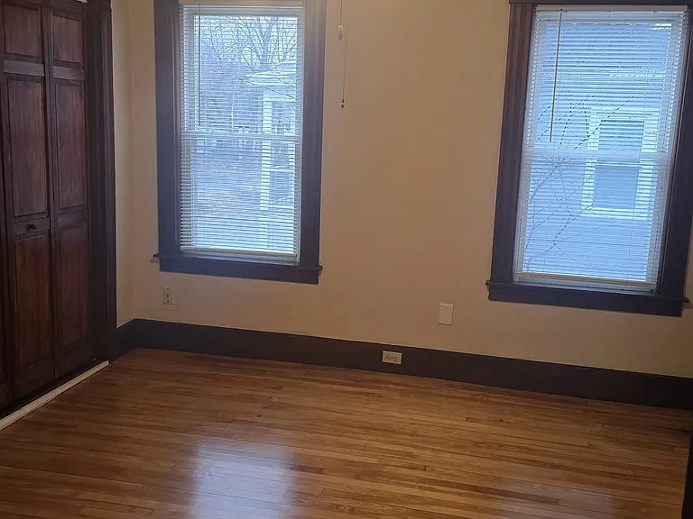 260 Walton St #2 — Photo 8