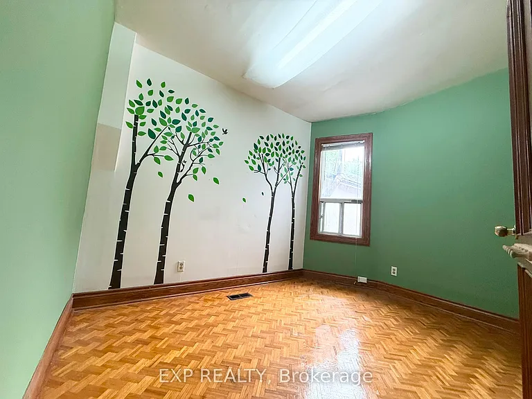 759 Gerrard St E #2 — Photo 6
