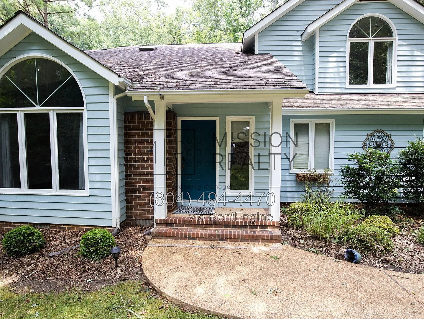 4 bed, 2.5 bath, 3062 sqft, $3,000 — Photo 2