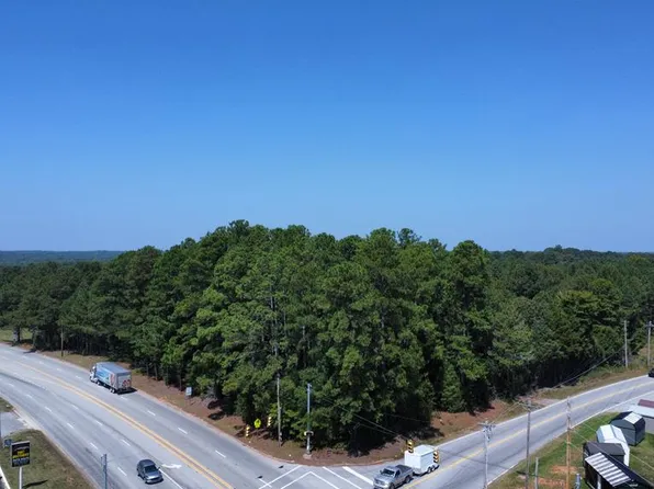 829 E Greenwood St, Abbeville, SC 29620