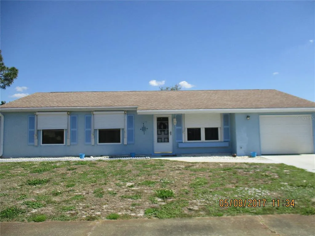 3 bed, 2.0 bath, 1570 sqft, $1,750 — Photo 1