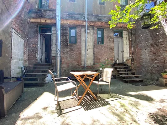 Rented by Simply Brooklyn Realty Inc | media 18