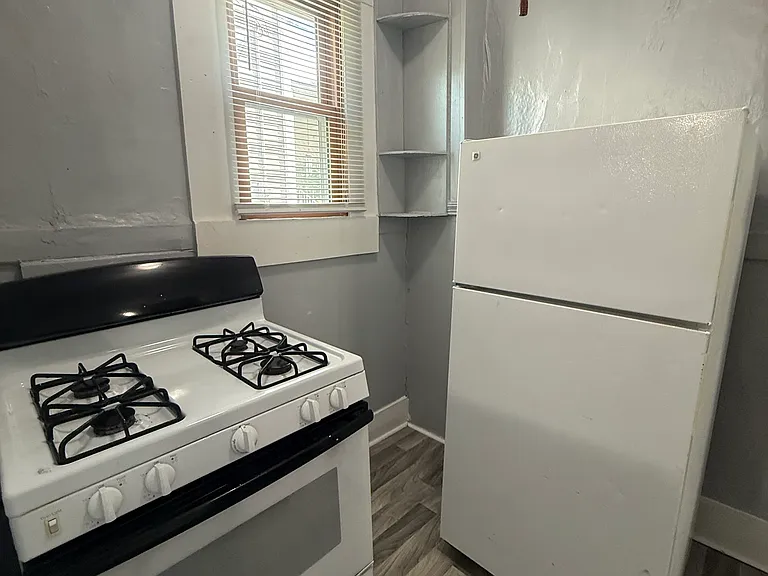 2315 Portland Ave #1 — Photo 9