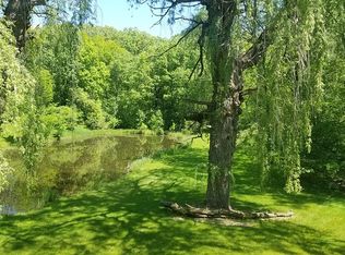 39725 N Mill Creek Rd, Wadsworth, IL 60083