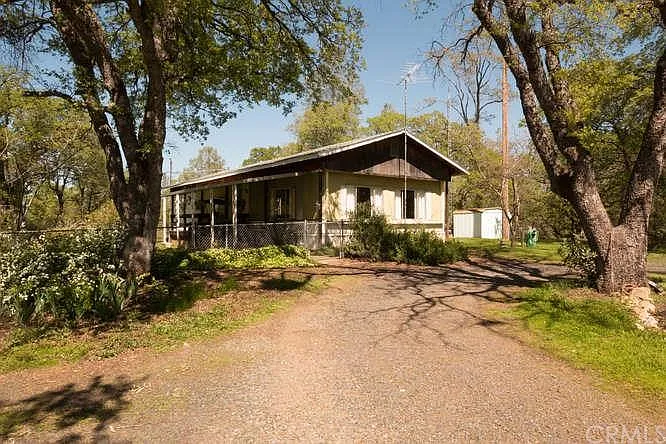 119 Mittens Ln photo 1