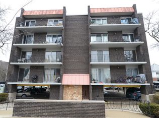 4664 Old Orchard Rd #A-2, Skokie, IL 60076