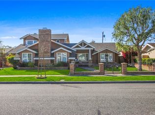 12031 Weatherby Rd, Los Alamitos, CA 90720