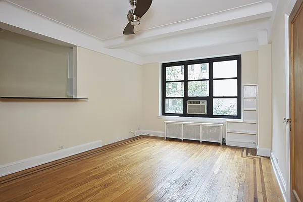 Sold by Stribling | media 12