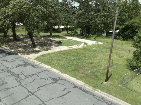1501 Kings Rd, Leesville, LA 71446