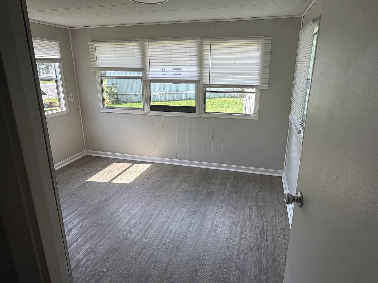 2 bed, 600 sqft, $875 — Photo 3