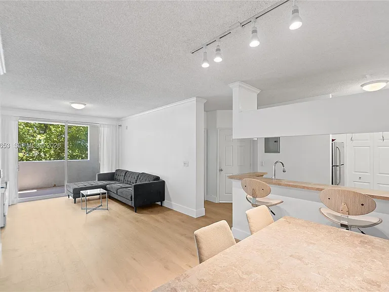 17145 N Bay Rd #4311 — Photo 19