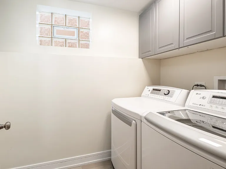 1110 N Christiana Ave — Photo 35