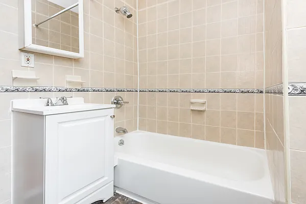Rented by TZM Realty Properties | media 7